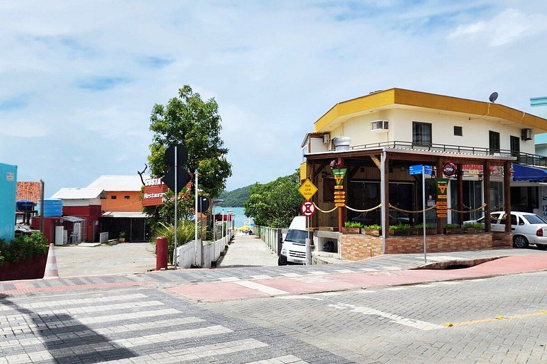 30 m praia Bombinhas, 2quartos, 2 WC, 1 vaga