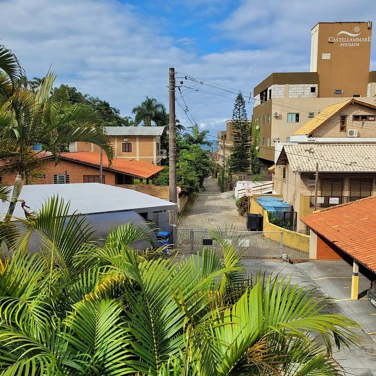 Apartº. deck vista mar. até 4 pessoas, 70 m praia