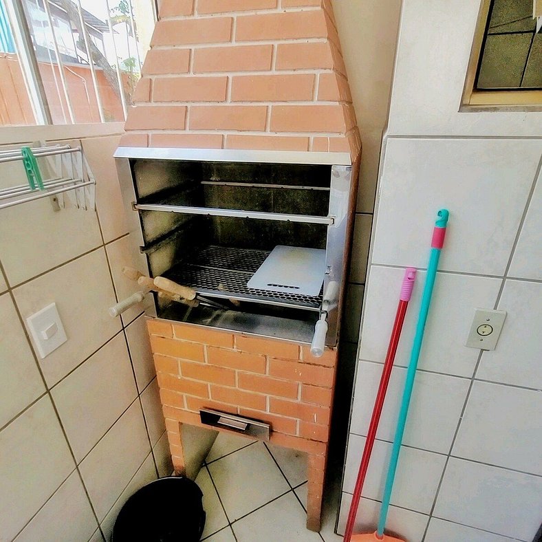 Linda Casa 2 suítes, 30 m praia, até 6 pessoas